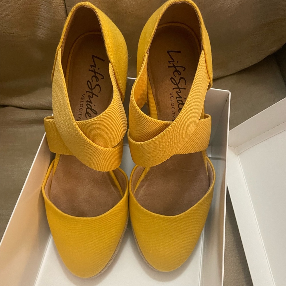 Life Stride Espadrille Wedge